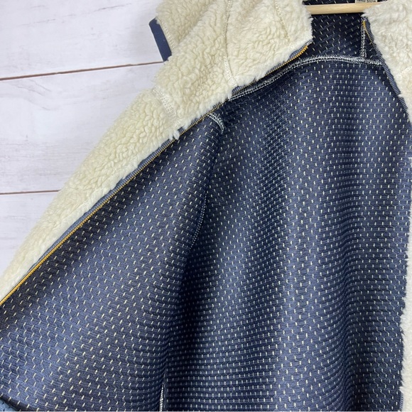 L.L. Bean Deep Pile Fleece Vest XLT - Picture 5 of 7